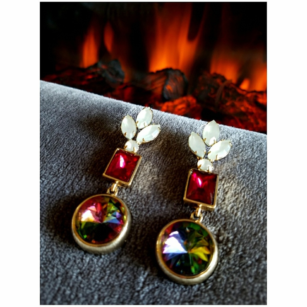🌈 ASOS Ruby Crystal Statement Earrings 🌈
